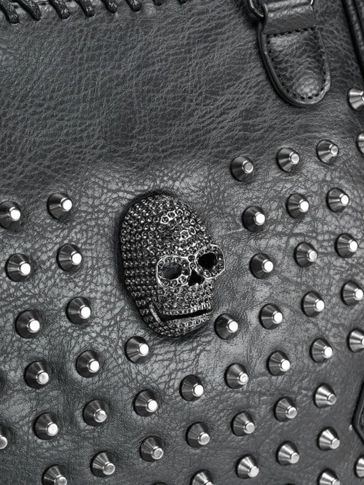 Sac cabas cuir noir clouté