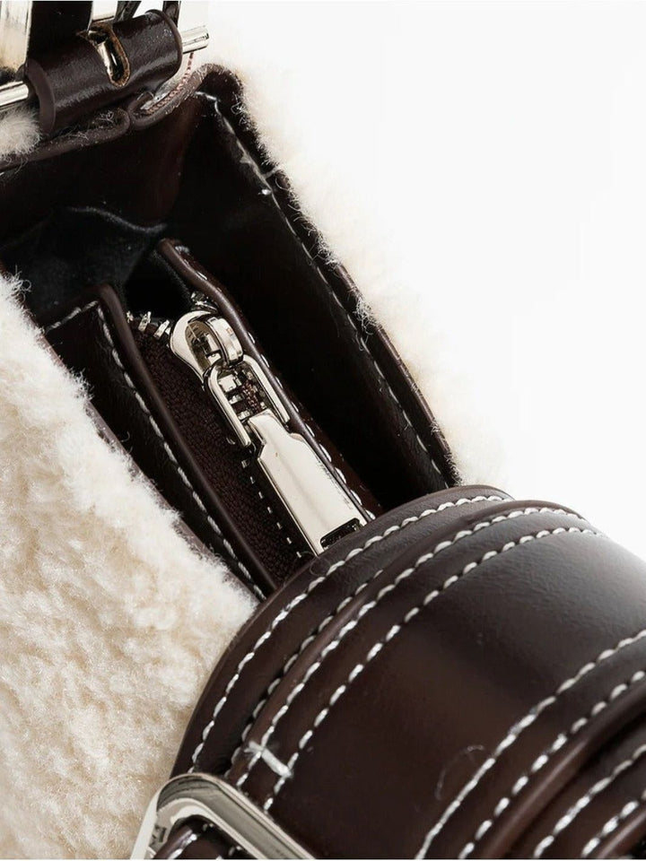 Sac moumoute et cuir