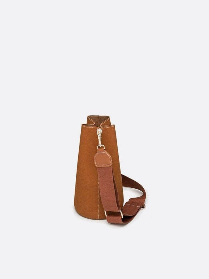 Sac seau en cuir brossé<br>Lysandre