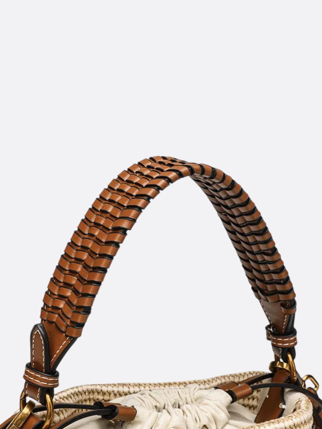 Sac seau en raphia et garniture cuir